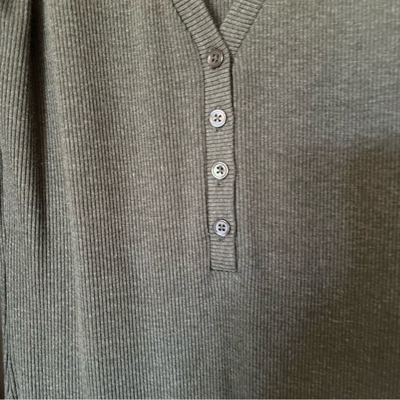 L’Agence Aurora Henley Dress - Picture 4 of 6